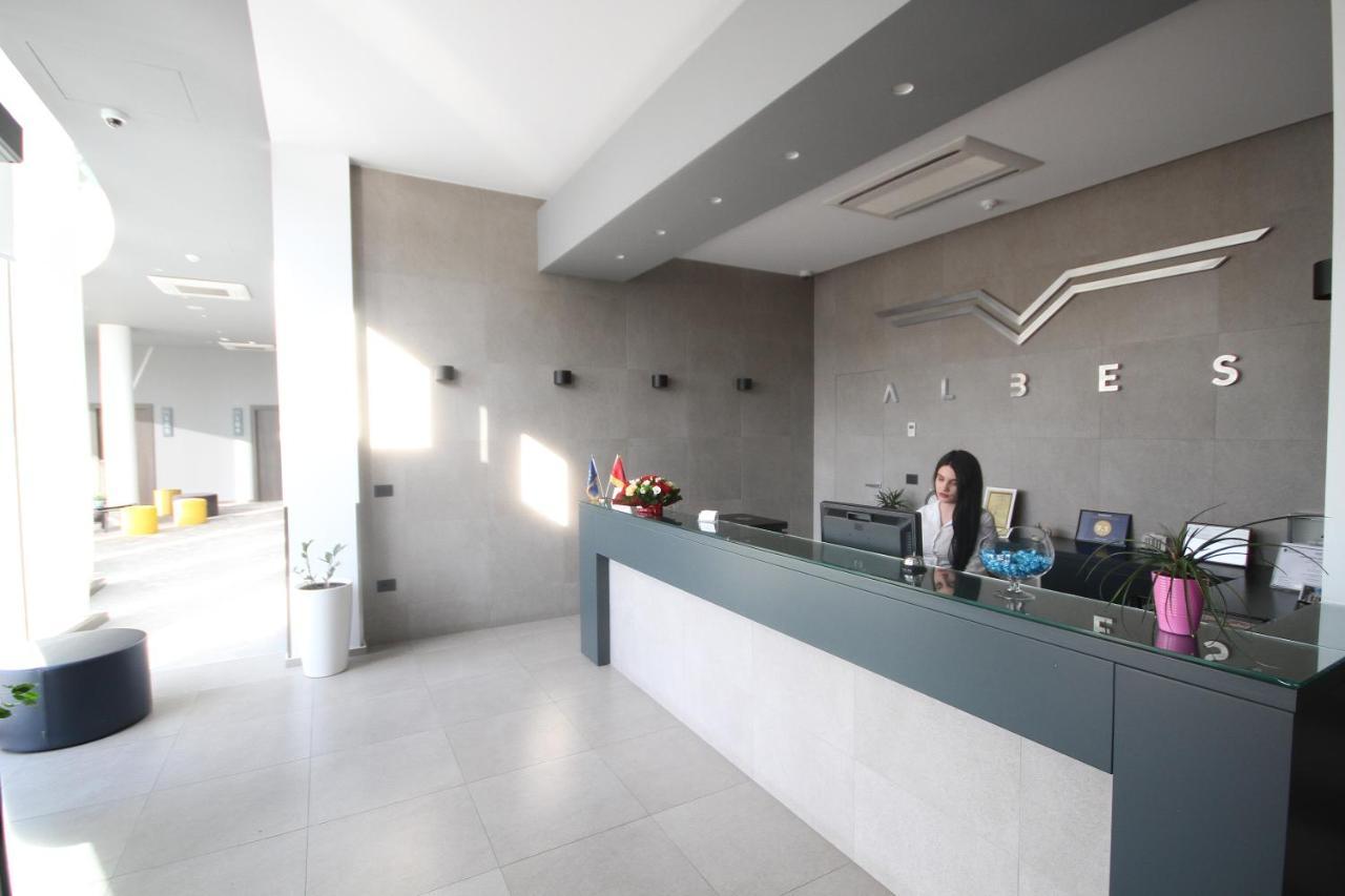 Albes Hotel 费里 外观 照片