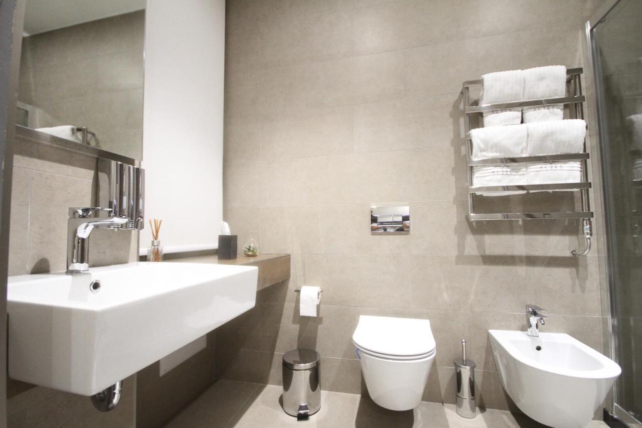 Albes Hotel 费里 外观 照片