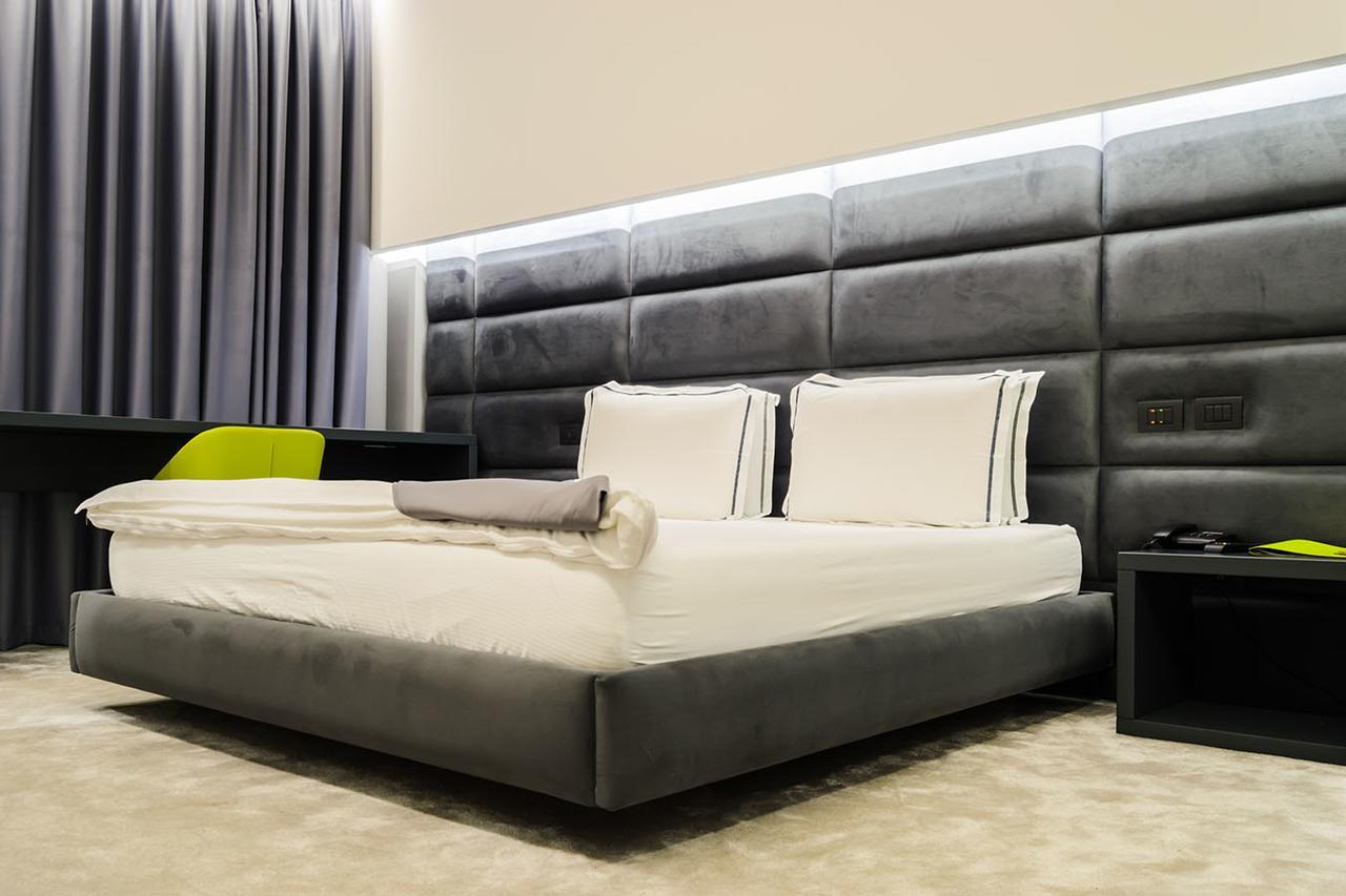 Albes Hotel 费里 外观 照片